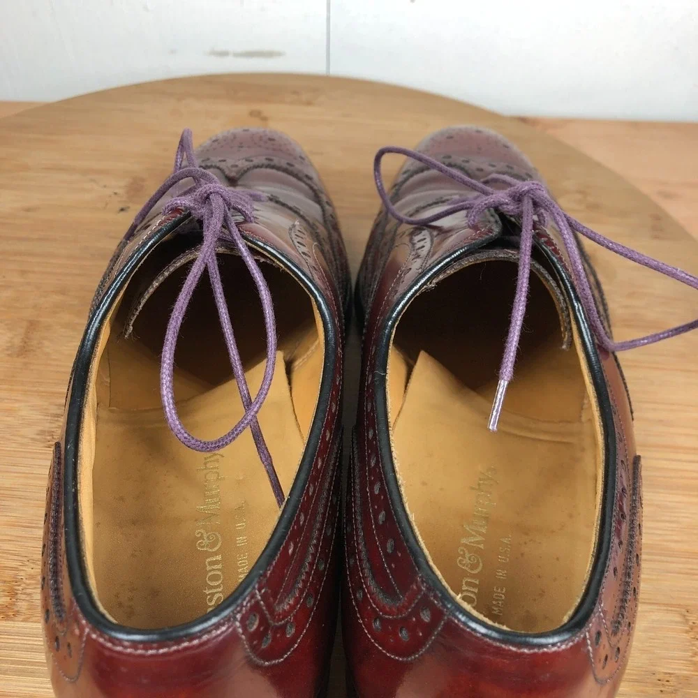 Johnston Murphy Mens size 9 Vintage Oxfords Dress Red Leather Wingtip Classic